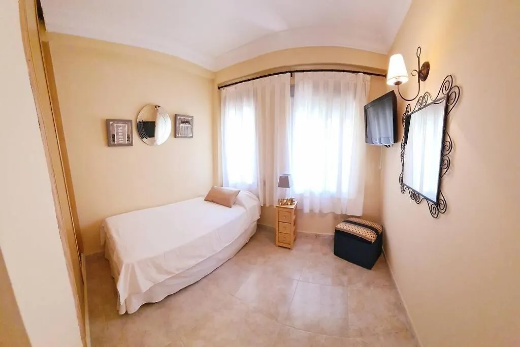 Apartment Los Boliches 150 M De La Playa Fuengirola Spain